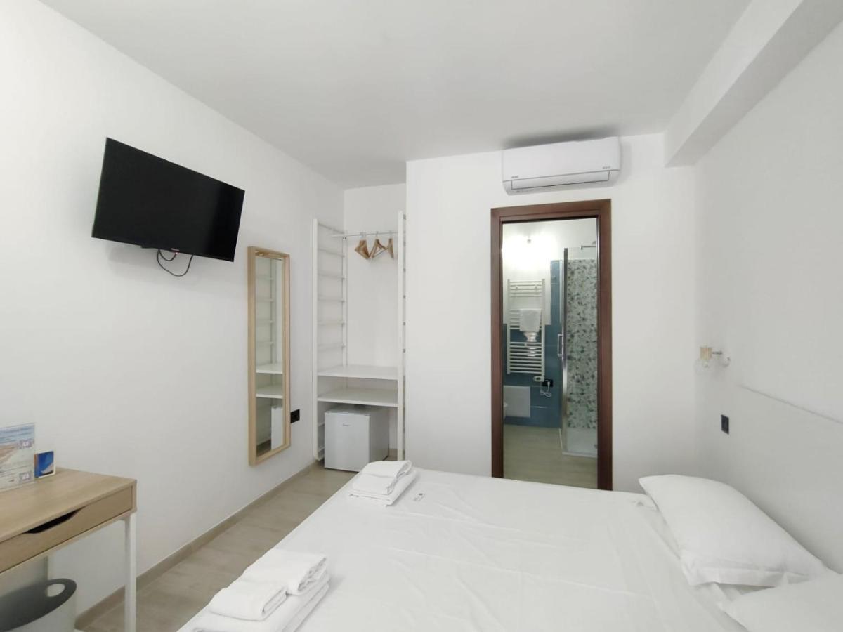 Zenia Rooms San Teodoro  Kültér fotó
