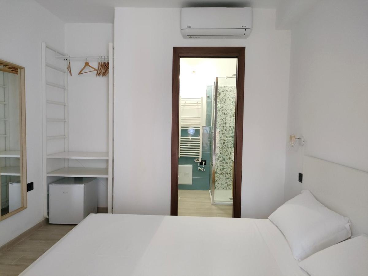 Zenia Rooms San Teodoro  Kültér fotó